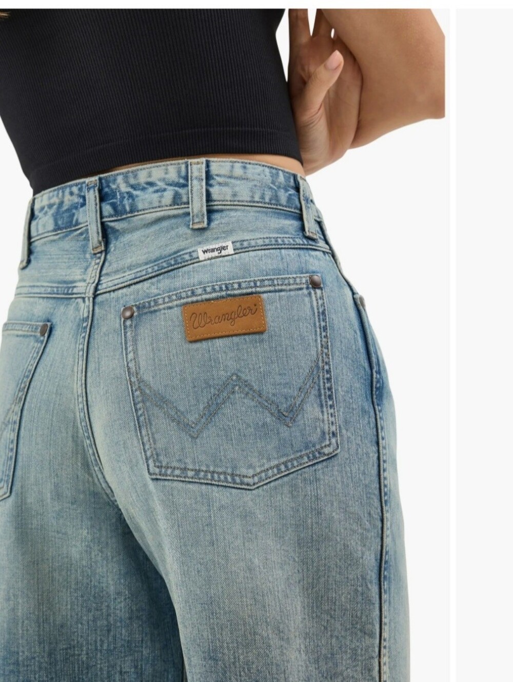 Wrangler Light Blue Distressed Denim Bermuda Shorts - Size 27! New W/tags! - Picture 2 of 15